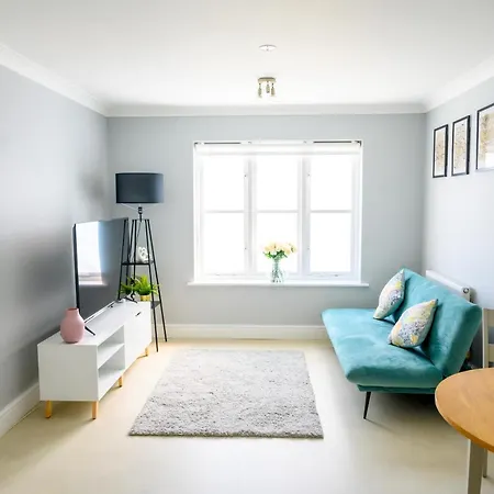2 Bedroom 2 Bath Ensuite Apartment With Gated Parking New Barnet Exterior photo